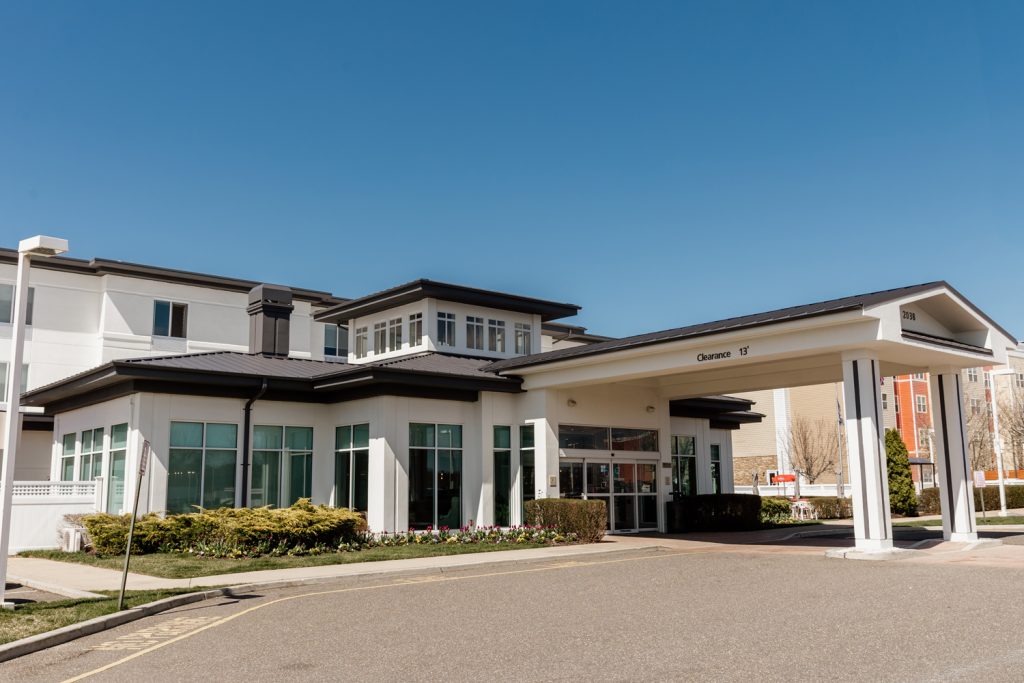 Hilton Garden Inn Riverheard